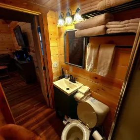 Mtn Views, 2-Person Jacuzzi, Covered Pavilion w/ Fire Pit, Near Buffalo River - Image 3