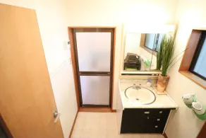 ☆ Fino a 21 persone possono affittare un palazzo in stile giapponese a 5 minuti a piedi dalla stazione di Enoshima ☆ 10 minuti a piedi dal mare / Visita turistica di Kamakura / WiFi / Sala cucina completa - Image 4