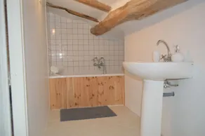 Gîte Fermette spacious cozy French farmhouse - Image 3