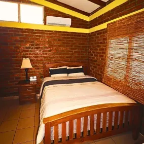 Sensational Surfers Paradise Casita or .... \"Love Shack\" - Image 3