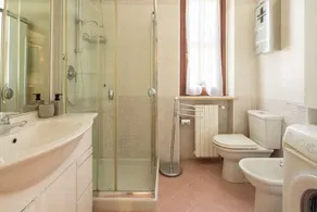 Holiday apartment near the center with swimming pool, air conditioning, parking lot - Image 2