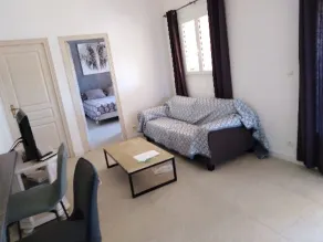 fritliggende hus med privat pool 5 minutter fra strandene - Image 3