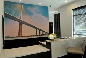 Studio | Free Daily Breakfast , Pool + Gym Access - Image 5