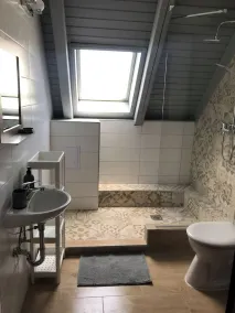 Holiday apartment with air conditioning and WLAN - Image 2