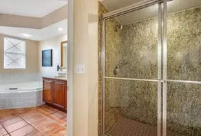 Grande Villas Resort 2br suite, Friday check-in - Image 4