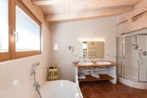 100sqm lägenhet i ett centralt läge i Lutago med tre rum - Image 3