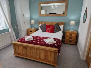 Stunning 1-bed Cottage Near Carlisle With Hot tub - Image 5