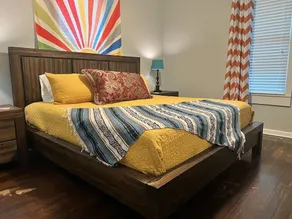 Cute & quiet Boho House.  King size bed! - Image 4