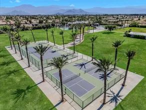 The Beach Club.Tennis,Pickle-ball,Soccer Field,sand beach.Beach Volleyball - Image 2