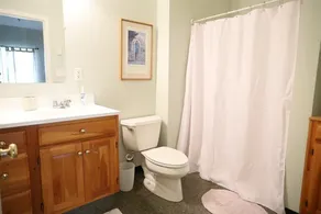 Relax in the White Mountains, Pet Friendly Home - Image 3