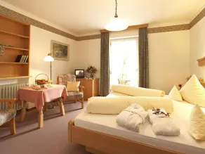 Double room Cat. B (3-6 nights) - Kur- & Vitalhotel Sonnen - Image 3