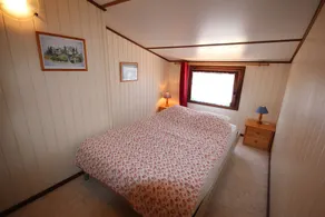 Nice villa located in LES TAMARIS with AIRCO, 2 bedrooms  4 to 6 people,Wifi, 500m from the beach... - Image 5