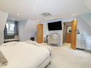 Woodlands House - Image 5