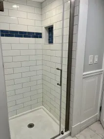 Beautiful condo next to commuter rail into Boston - Image 4