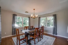 Lakehouse & Bungalow with beach access - Image 3