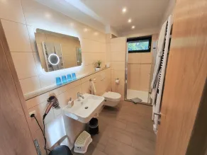 Large vacation home near Hamburg | garden, quiet, family-friendly | 16 pers - Image 4