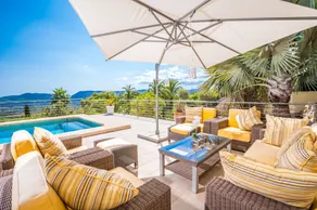 Villa de 4 chambres avec vues spectaculaires - Image 3