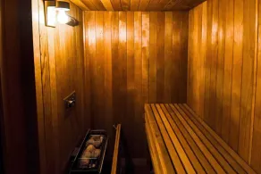 Free Resort Passes - Hot Tub - Sauna - Views - Fast Wi-Fi - Pet Friendly - Image 2