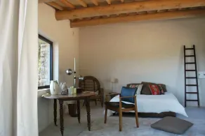 Beautiful house with a pool in Bonnieux, Luberon Park - Image 4