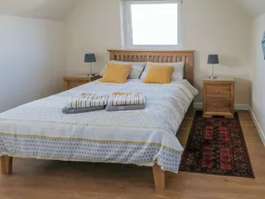2 bedroom accommodation in Portmahomack, near Tain - Image 5