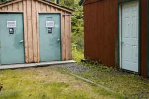 Morning Glory Camping Pod for 2 in Woodland Campground - Image 4