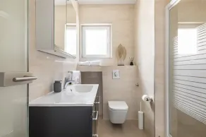 Apartment in Arbanija with sea view, terrace, air conditioning, WiFi 5139-1 - Image 2