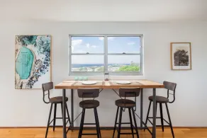 Bronte Beach Coastal Apartment with Ocean View - Image 5