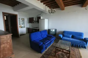 Apartamento con jardin - Image 3