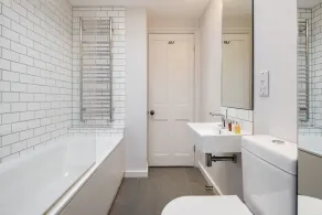 A Home on Northcote - Image 5