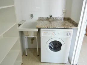 Incantevole appartamento per 6 ospiti con WIFI, piscina, TV e balcone - Image 2