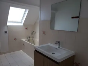 10 bed cottage - Image 4