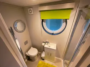 Lady Florence, Spring luxurious River Boat with Castle Views, Maidstone - Image 3