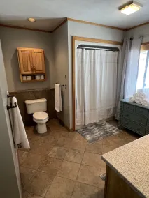 Charming South Shore Lake Front Cottage.  Sleeps Ten. - Image 4