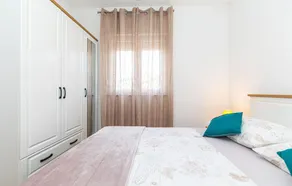 Two-Bedroom Apartment In Sevid - Image 3