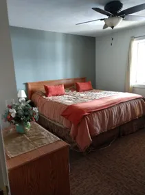 Beautiful  6 bedroom cottage  on Stony Creek and Stony Lake - Image 3