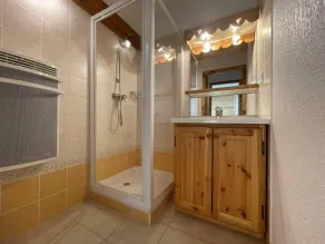 3ème étage, vue panoramique, balcon, télévision, 64m², Serre Chevalier - Image 2