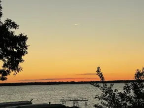 Lakefront Luxury | Near WI Dells - Image 3