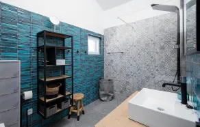 Belle maison à Splitska - Image 4