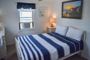 Duplex mit drei Schlafzimmern, weniger als 300 m vom gemeinsamen / privaten Strand entfernt - Image 3