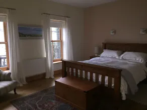 Luxury Holiday Cottage by a secluded beach near Ballycotton - Image 3