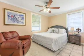 Comfort and Convenience, minutes away from historical French Quarter - Image 2