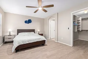 Your Home away from Home - Image 5
