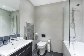 Cornwall House Apartments - Image 3