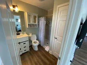 Waterfront: Dock Access, Walk to Beach, Pier & Shops, 5BR, Sunset view / 10% off - Image 2