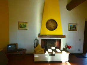 Serene farmhouse in Dicomano with swimming pool - Image 3