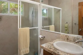 ANNSRENTAL Luxury Beachfront  - Stunning Views - Private Pool -  Steps - Image 2