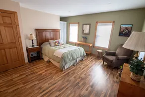 Newly remodeled, private, sunny downtown apartment; near restaurants & shopping. - Image 3
