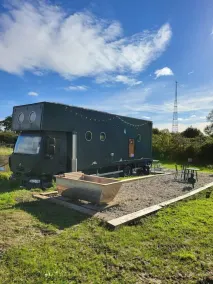 The Horse Box at Iron Pear Tree Farm - Image 5