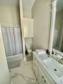 Historic downtown Luxury apartment RB - Image 4