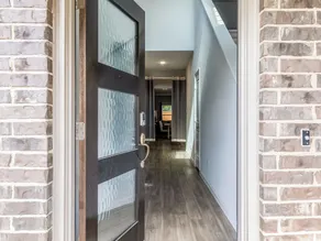 Woodridge - Image 2